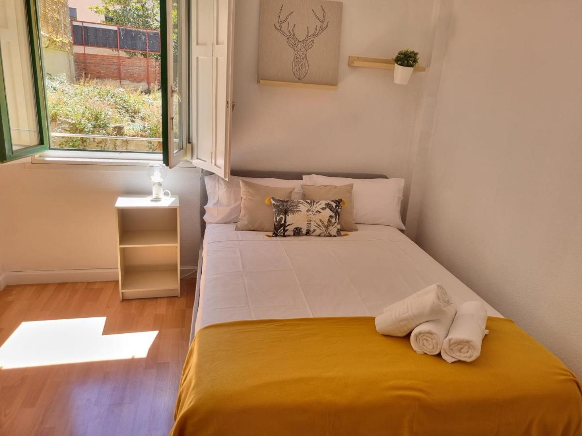 Un Rincon Con Vistas Al Parque Wifi Junto A Catedral By Apartamentos Logroño Exteriör bild